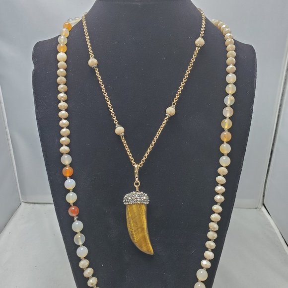 Ali khan  2pc neck set gold chain with horn shape & stones  necklace honey color - Picture 2 of 8